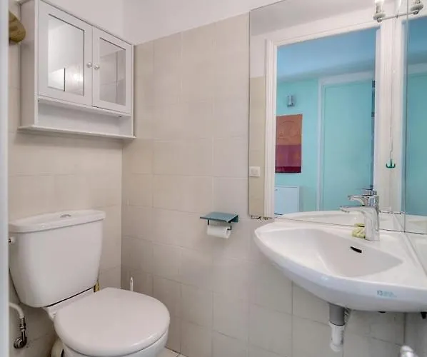 Immogroom - Quiet T2 - Garden Level - Ac - Wifi Apartman