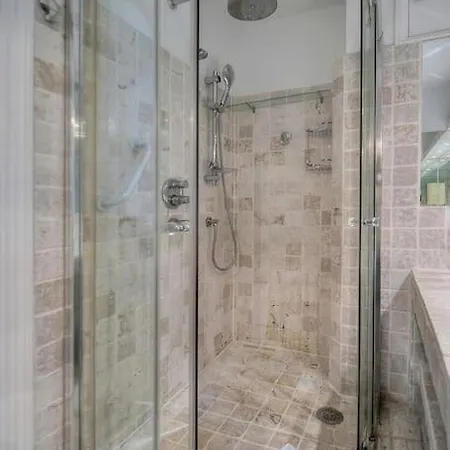 Immogroom - Quiet T2 - Garden Level - Ac - Wifi * Cannes
