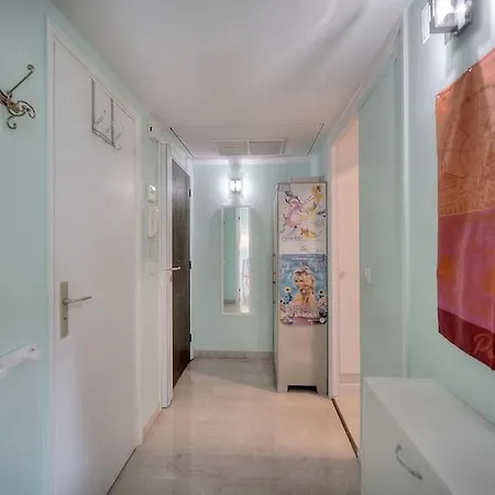 Immogroom - Quiet T2 - Garden Level - Ac - Wifi Apartmán *